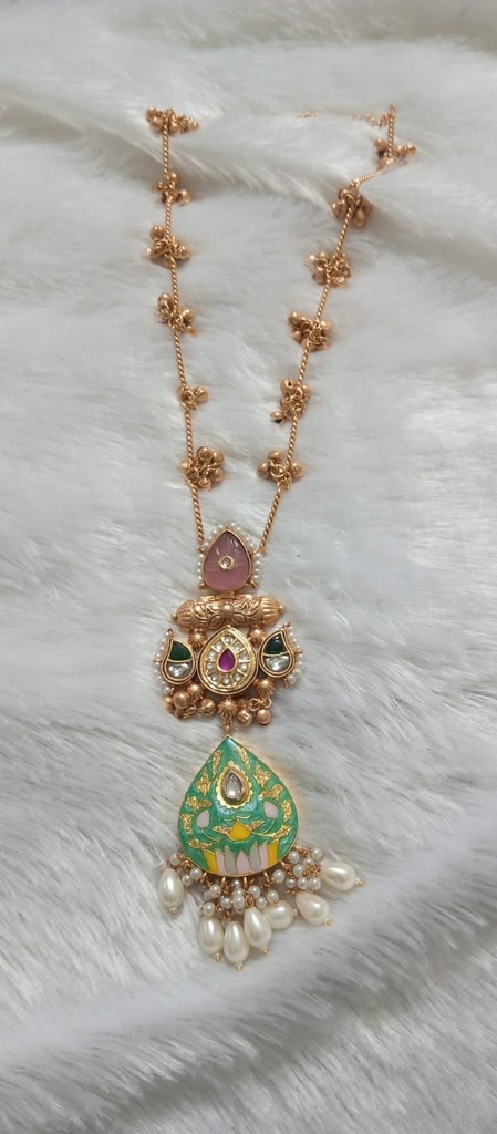 [KUNHEAV17] Aamrapali chain pendant rr 15 cno 18