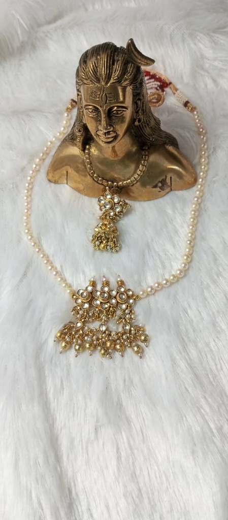 Ju 44 cno silver base with culture pearl