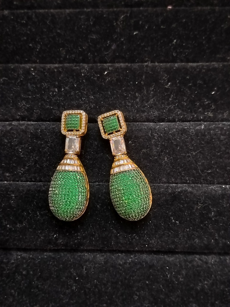 [KUN113] Invisible ad settings earrings aavai 6 cno
