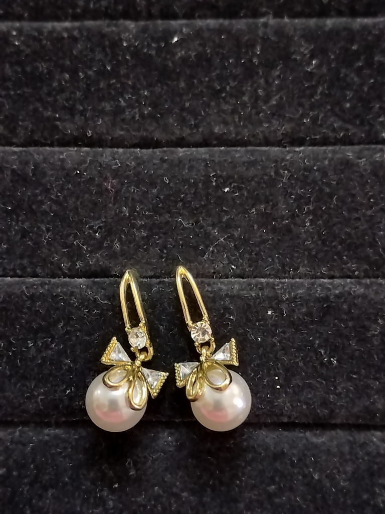[KUN116] Ad pearl earrings se 15 cno