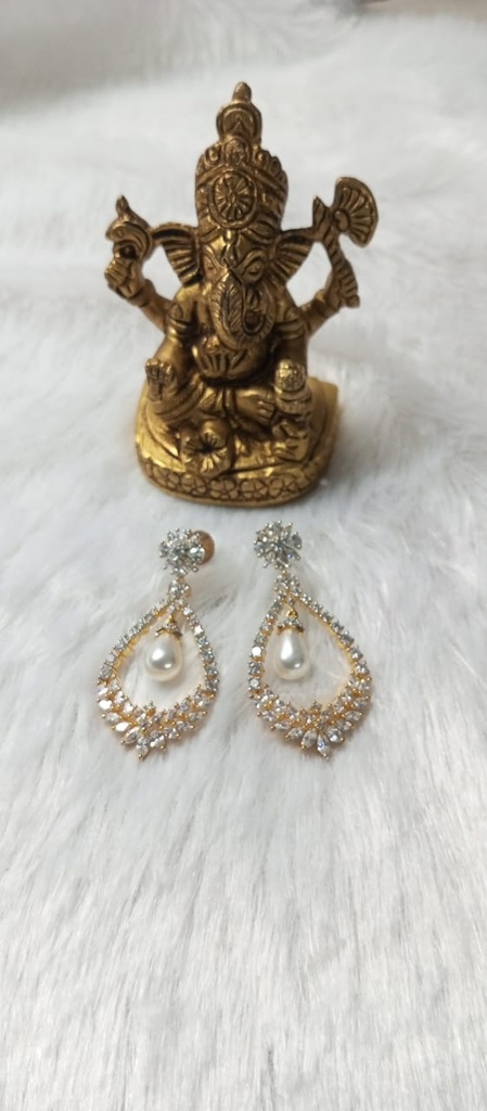 [KUN36] Ad earrings gni 6 cno