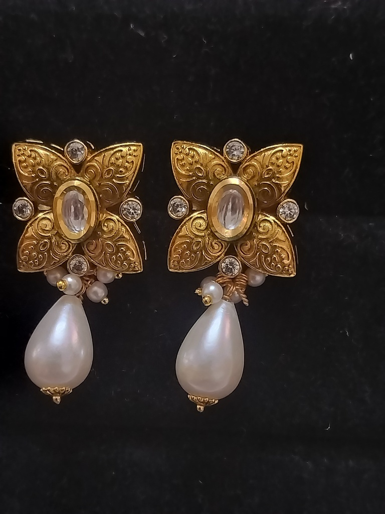 [KUN79] Ac kundan earrings ni 4 cno