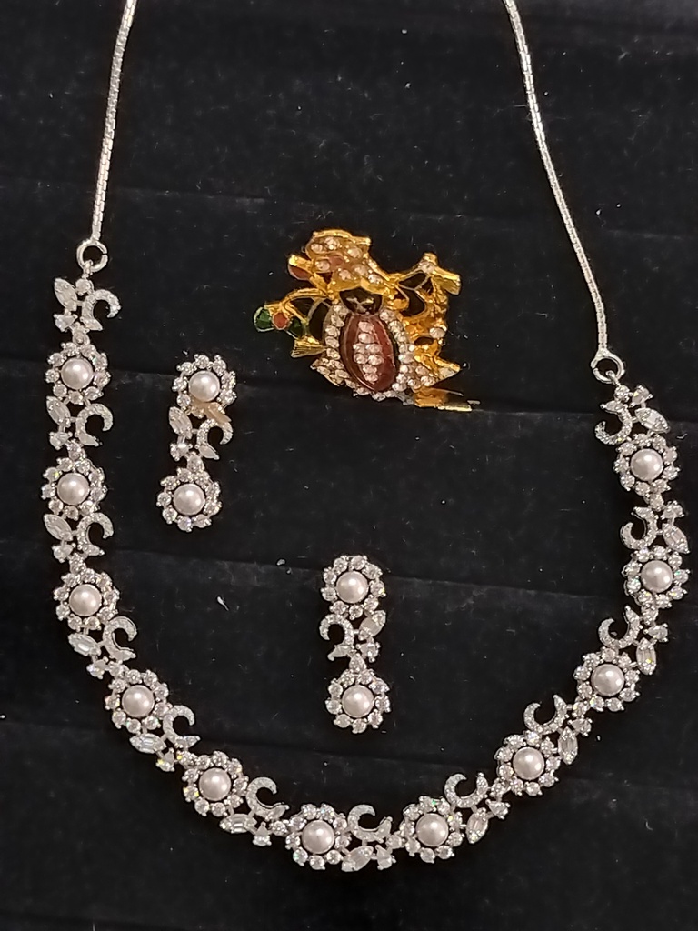 [SETS64] Premium ad set with pearl wetr 9 cno