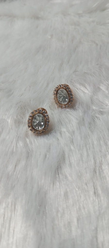 [STUDS22] Mozonite kundan stud ak 25 cno