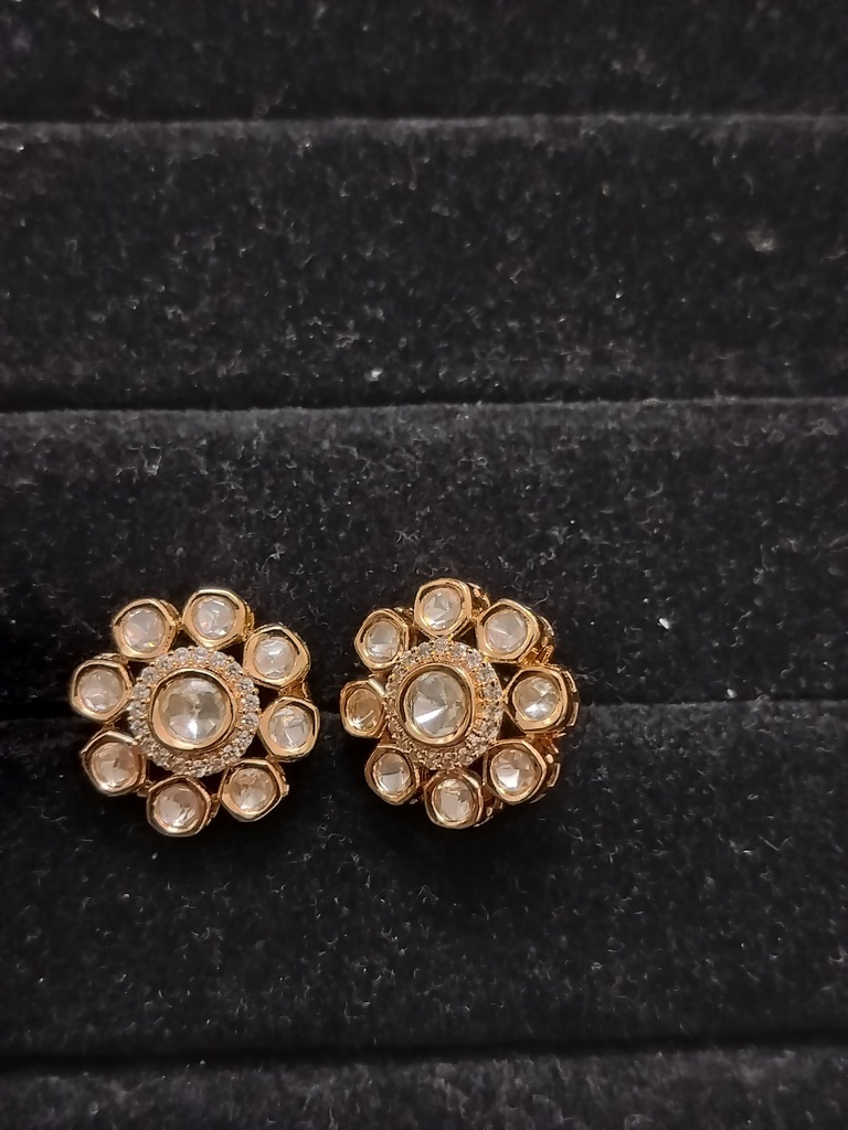 [STUDS41] Tyani kundan stud ak 4 cno