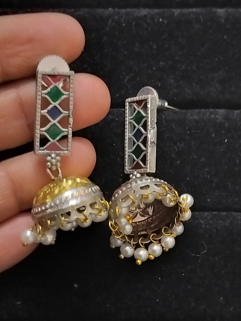 Silver replica earrings se 18 cno