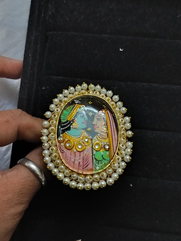 Tanjore ring  ni 25 cno