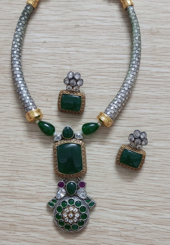 Ad stone neck setrr 10 cno 14