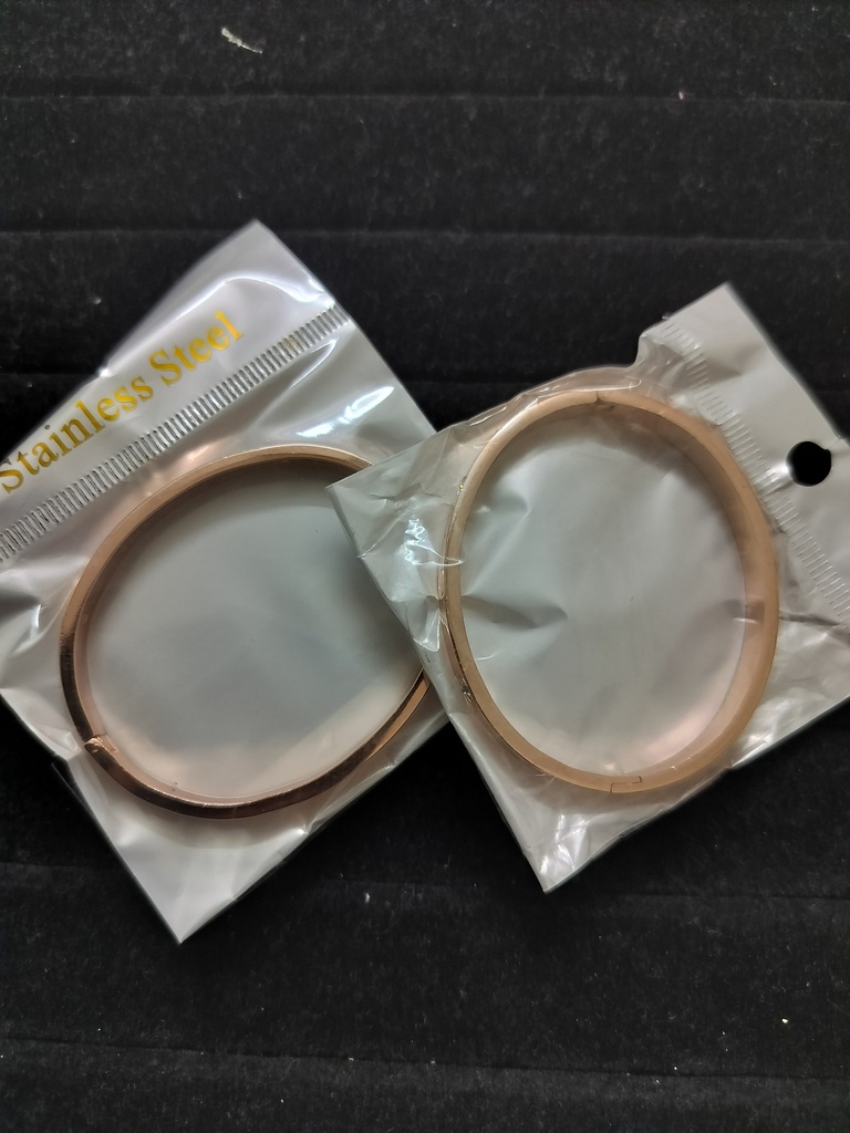 Kelta 10 Rose gold polish