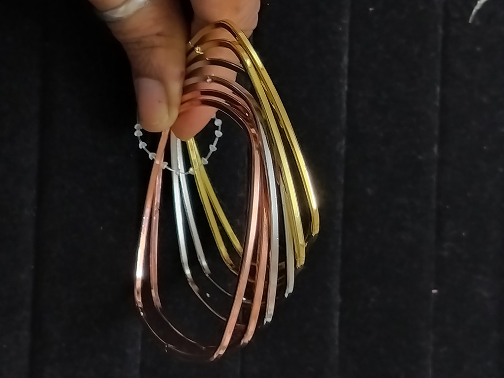 [ANT56] Se 15 cno 2/4/6 bangles