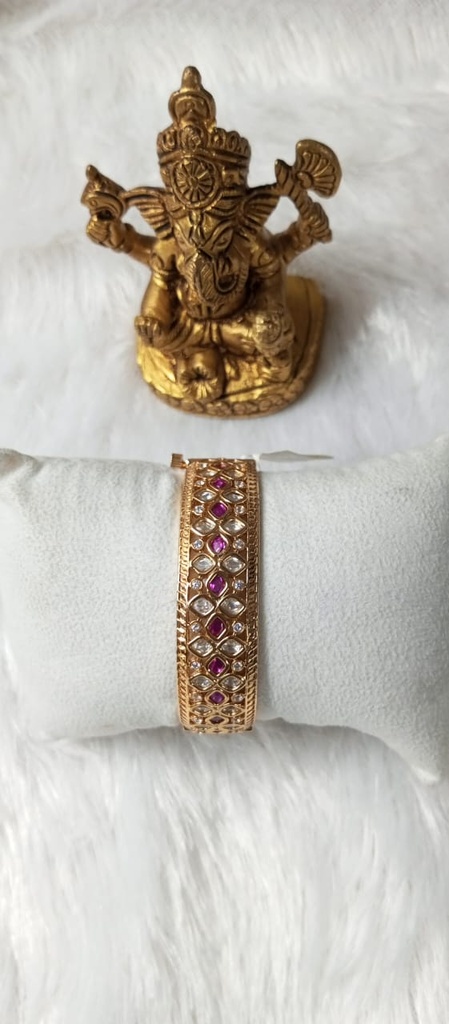 [BAN13] Sunehari kundan bangle shita 25