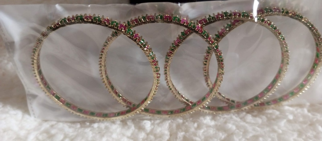 [BAN17] Multi colour bangles ju 6