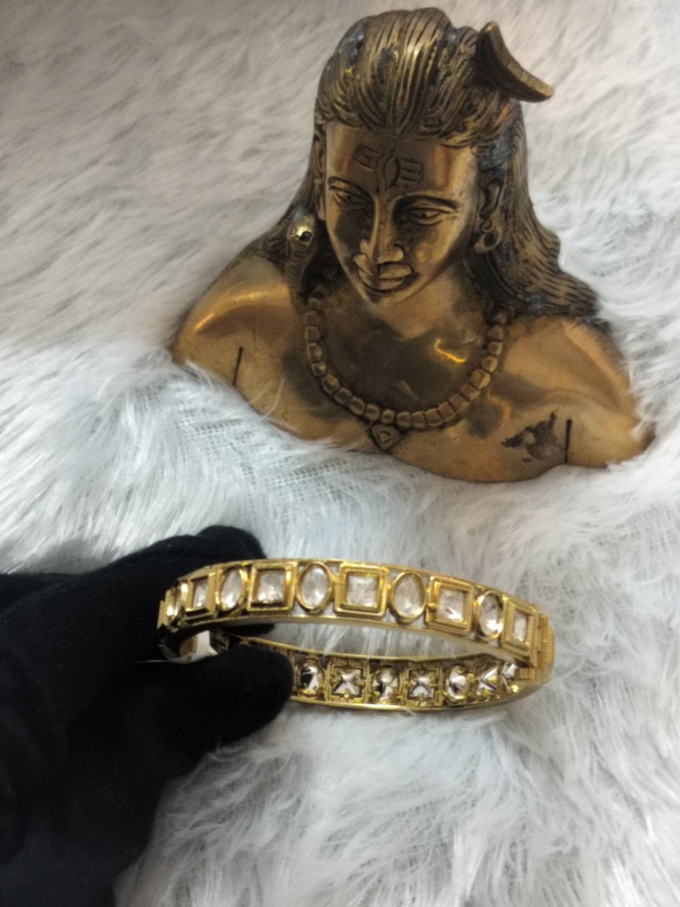 Kundan bangles rr 5 cno