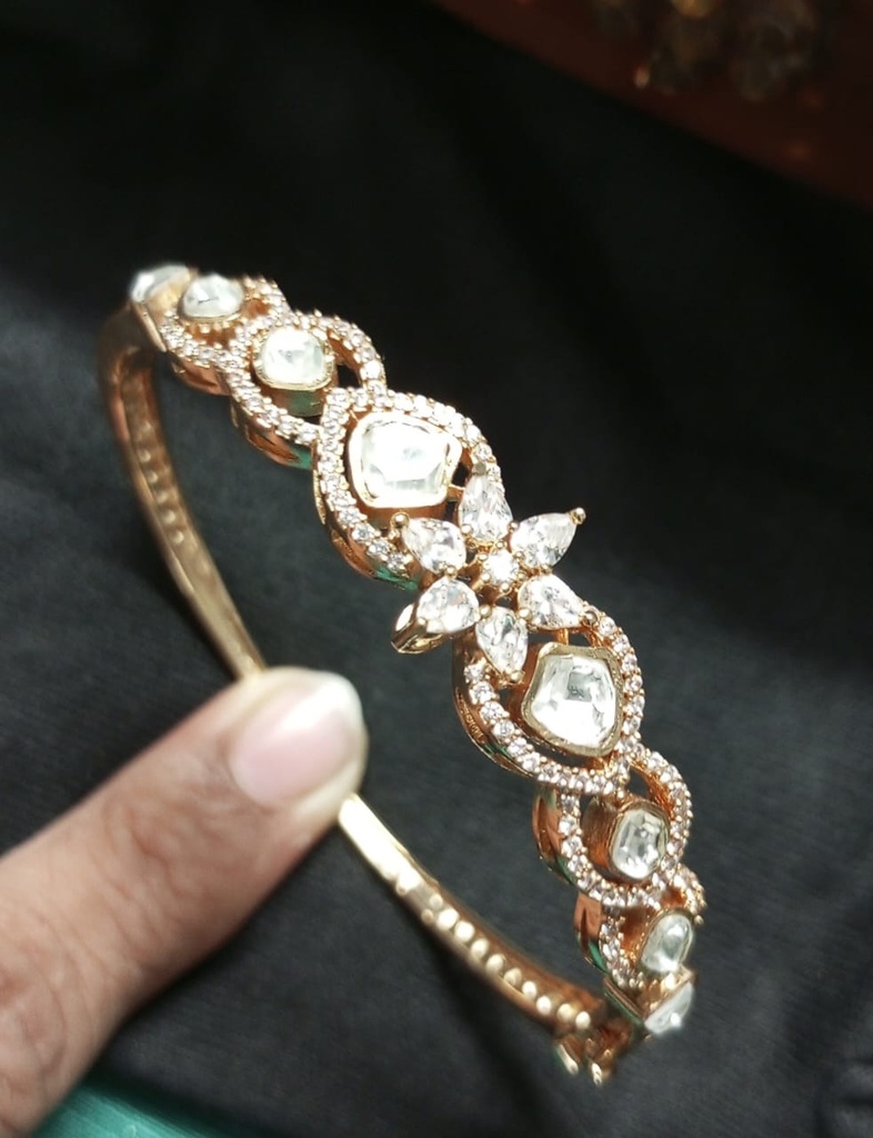 [BRAC111] Mozonite bracelet vaci 8