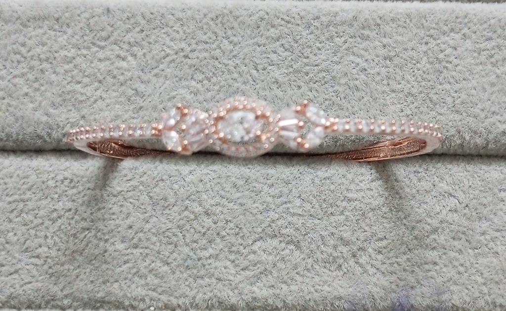 Rose gold polish ad bracelet kelta 23
