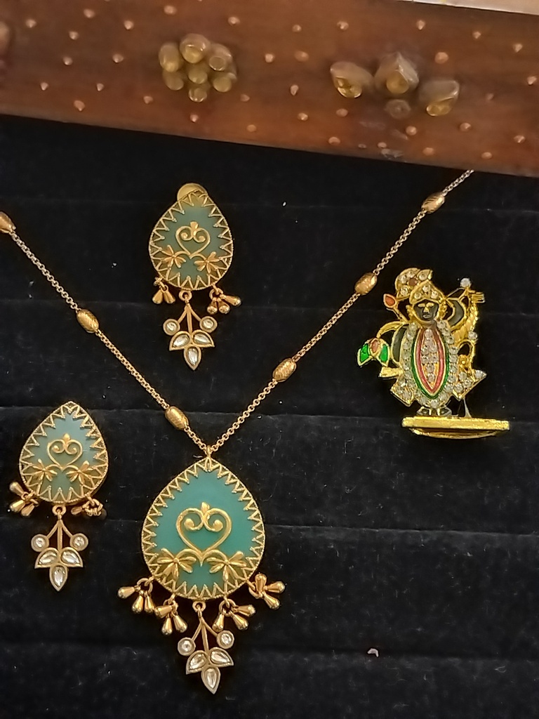 [DELPEN105] Aamrapali pendant set gni 16