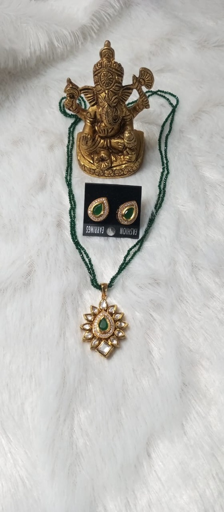 [DELPEN5] Ac kundan with hydro mala kelta 10